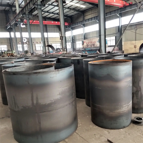 选择盘锦钢护筒的材质时考虑哪些条件？